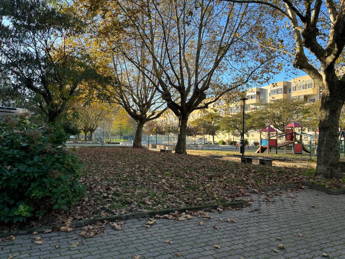 Apartamento 3 Min Da Av Liberdade - Remodelado Apartman Braga Kültér fotó